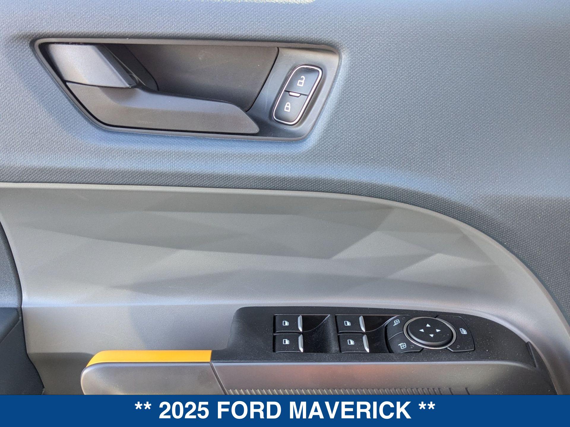 2025 Ford Maverick Tremor - Photo 11