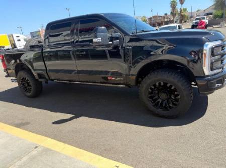 2025 Ford F-350SD Platinum