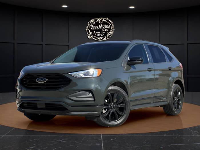 2022 Ford Edge SE