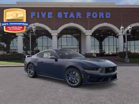 2025 Ford Mustang Dark Horse