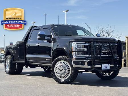 2025 Ford F-450SD LARIAT