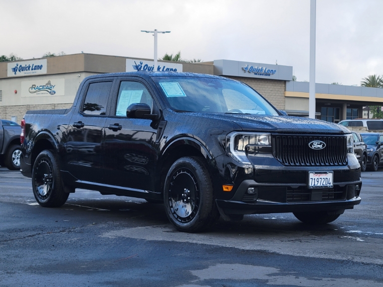 2025 Ford Maverick Lobo Standard