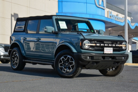 2022 Ford Bronco OUTER BANKS 4X4