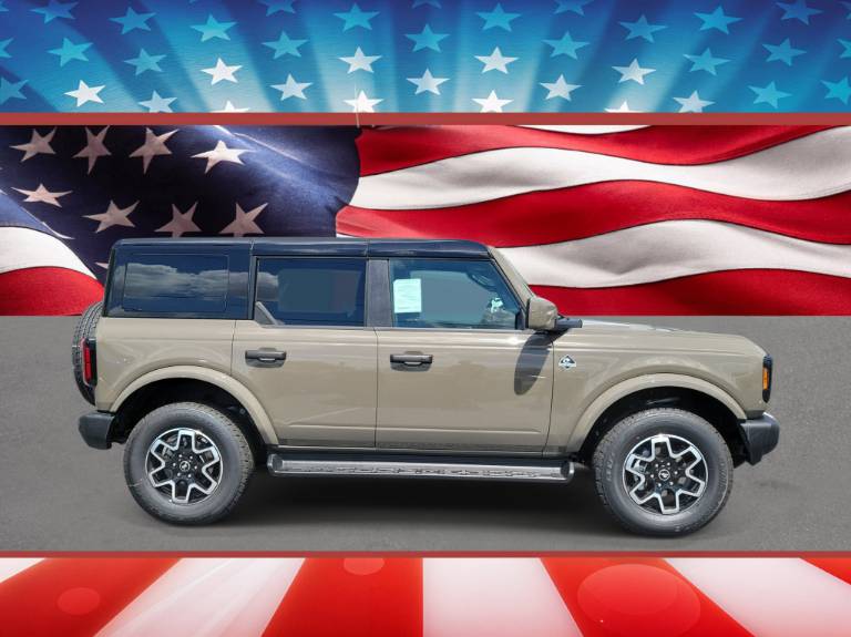 2026 Ford Bronco Outer Banks