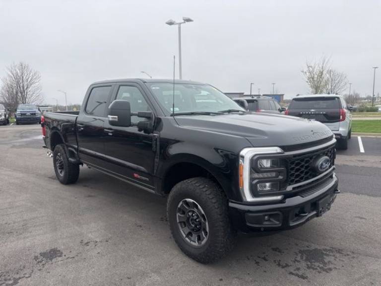 2023 Ford Super Duty F-250 SRW LARIAT