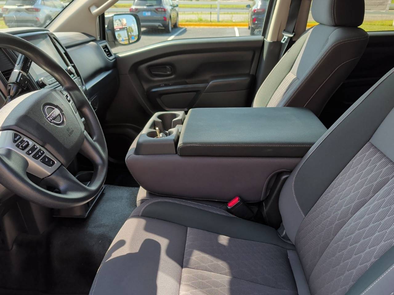 2023 Nissan Titan S - Photo 12