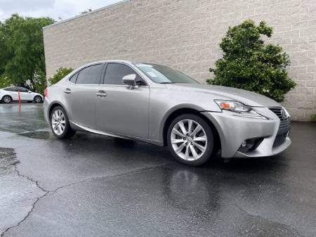 2016 Lexus IS 200T