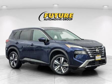 2024 Nissan Rogue SL