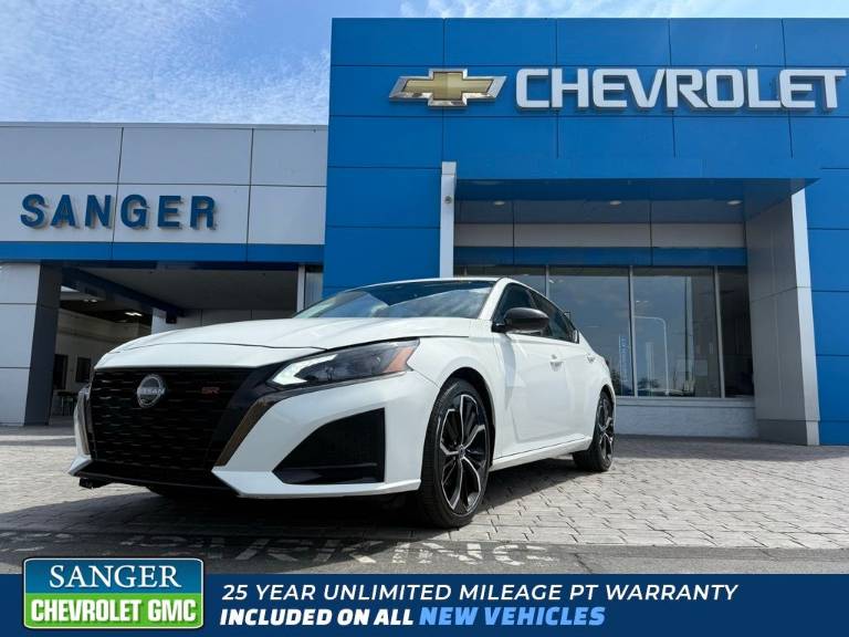 2024 Nissan Altima 2.5 SR