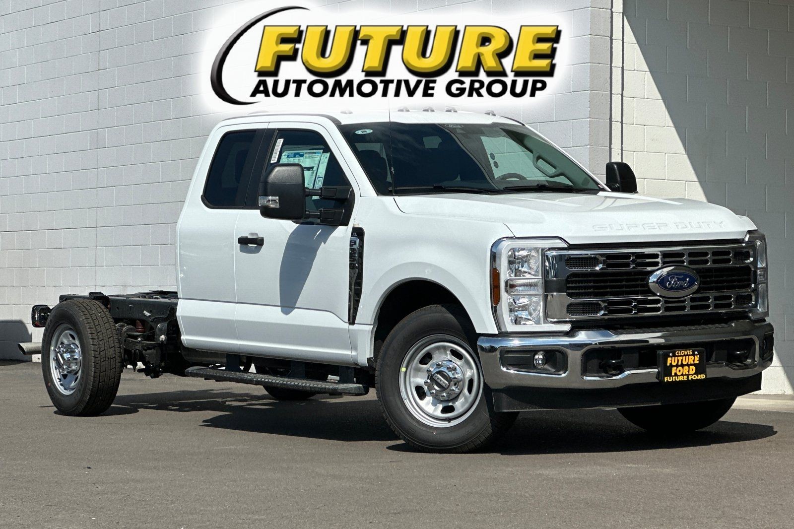 2026 Ford F-350 XL SuperCab 168-In SRW's photo