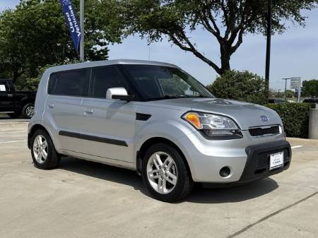 2010 Kia Soul +