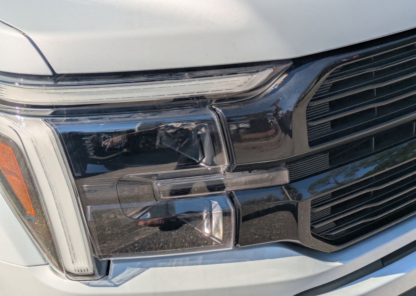 2025 Ford F-150 Platinum - Photo 9