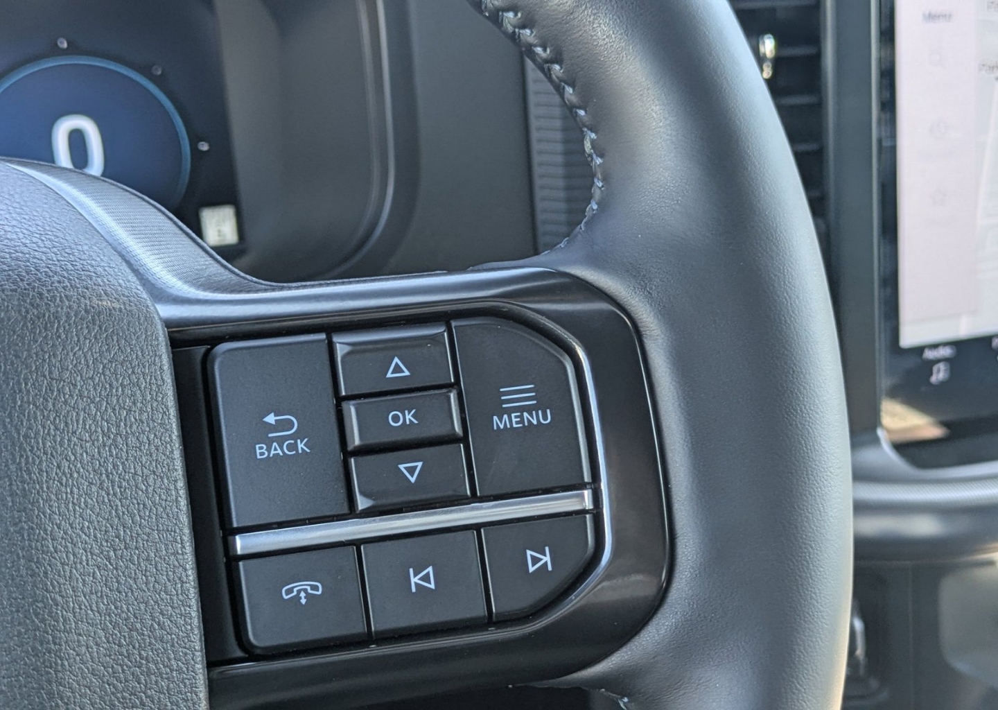 2025 Ford F-150 Platinum - Photo 32