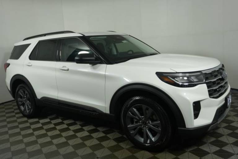 2026 Ford Explorer Active w/100A Pkg