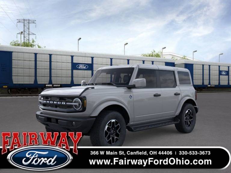 2026 Ford Bronco Outer Banks