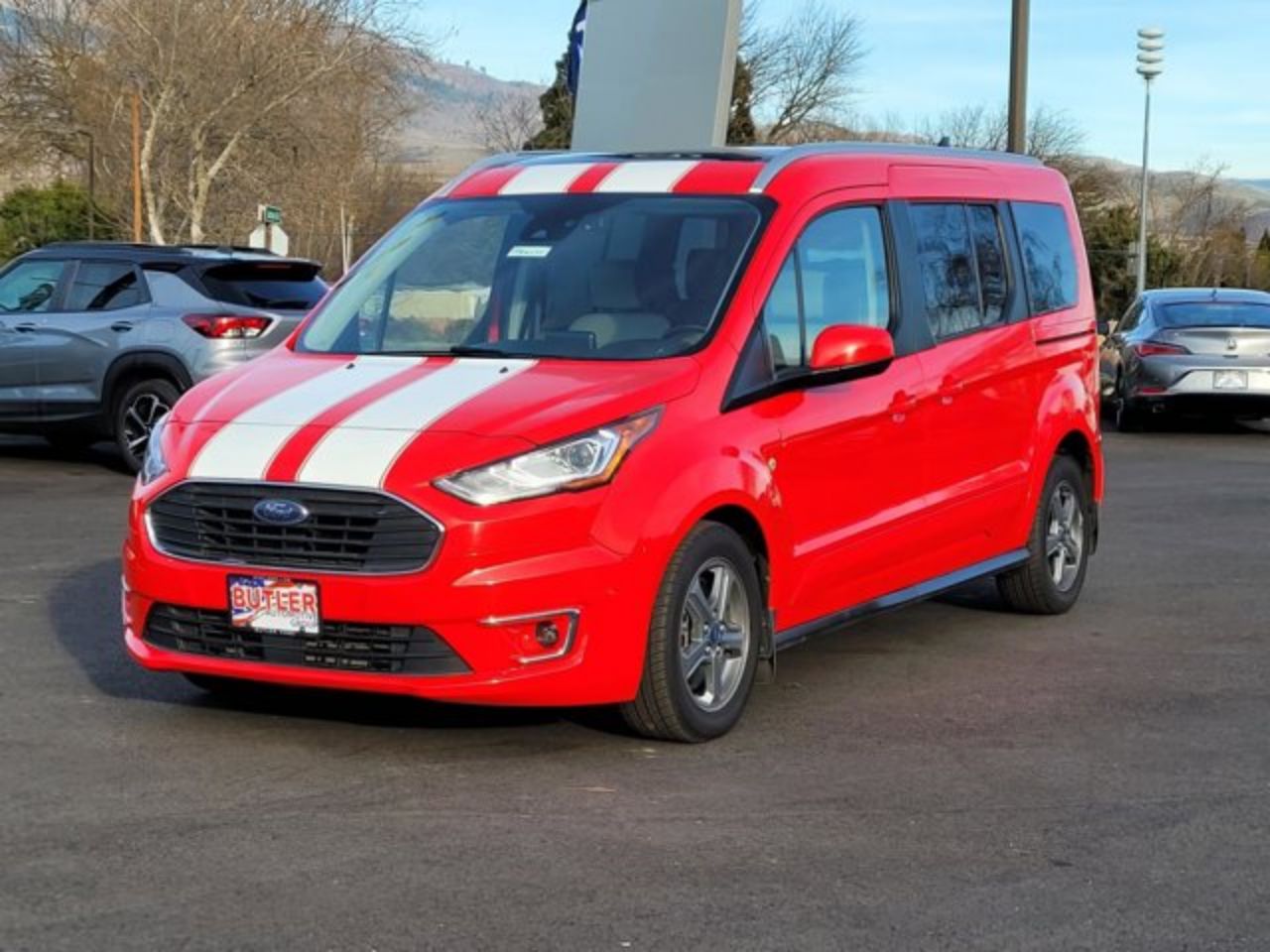 2022 Ford Transit Connect Titanium