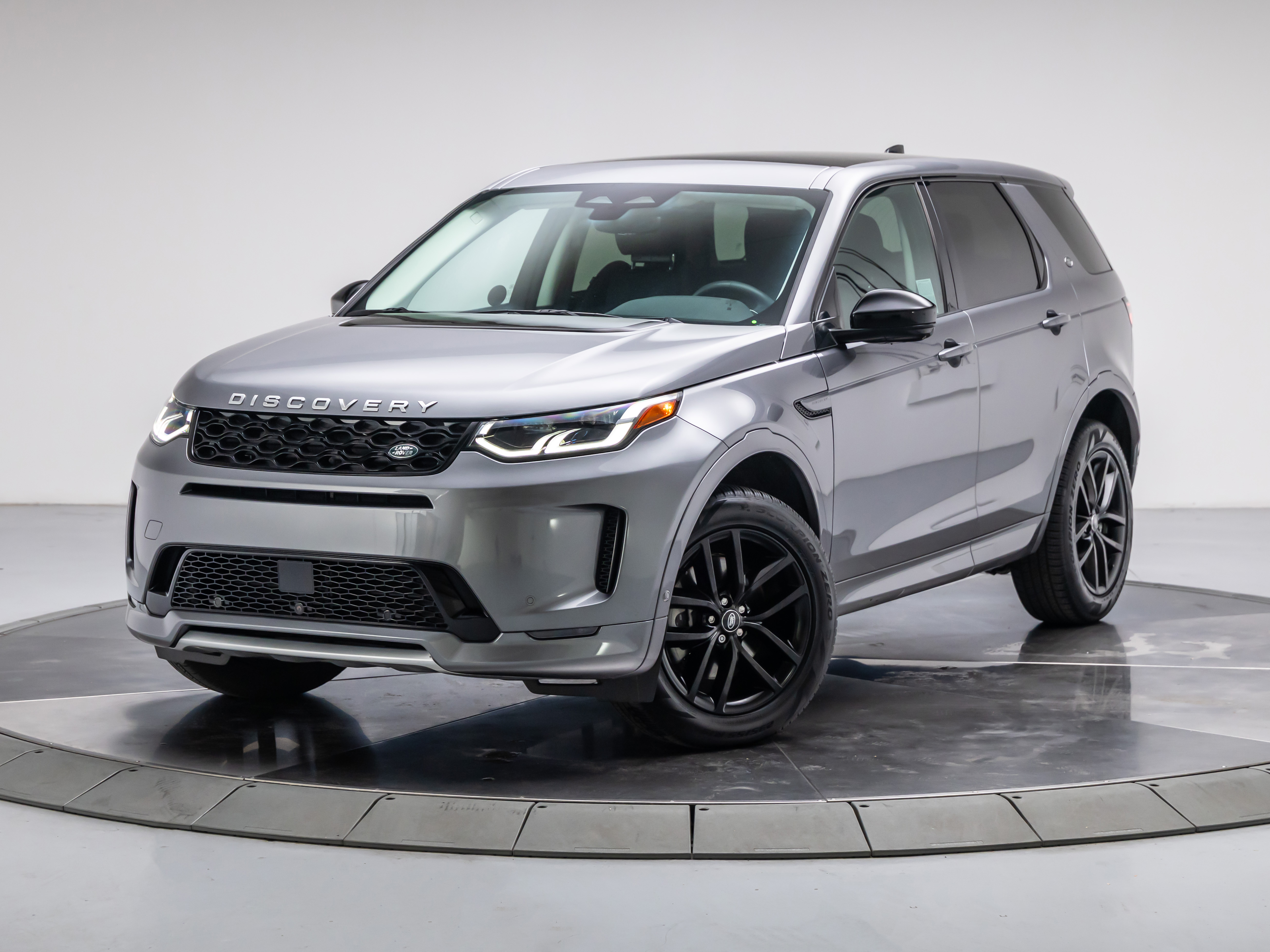 New 2024 Land Rover Discovery Sport Core S