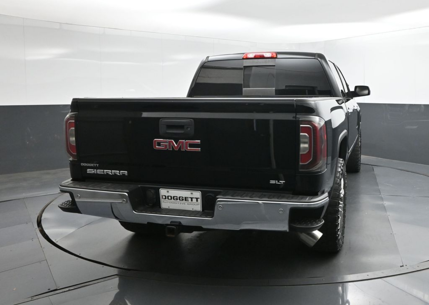 2017 GMC Sierra 1500 SLT - Photo 8