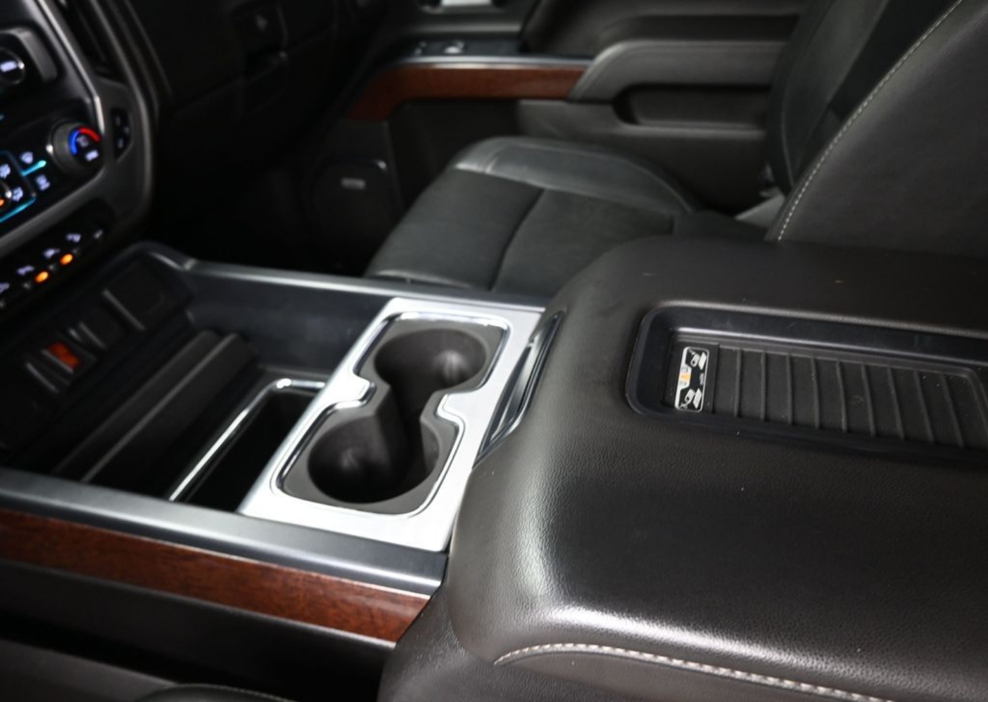 2017 GMC Sierra 1500 SLT - Photo 9