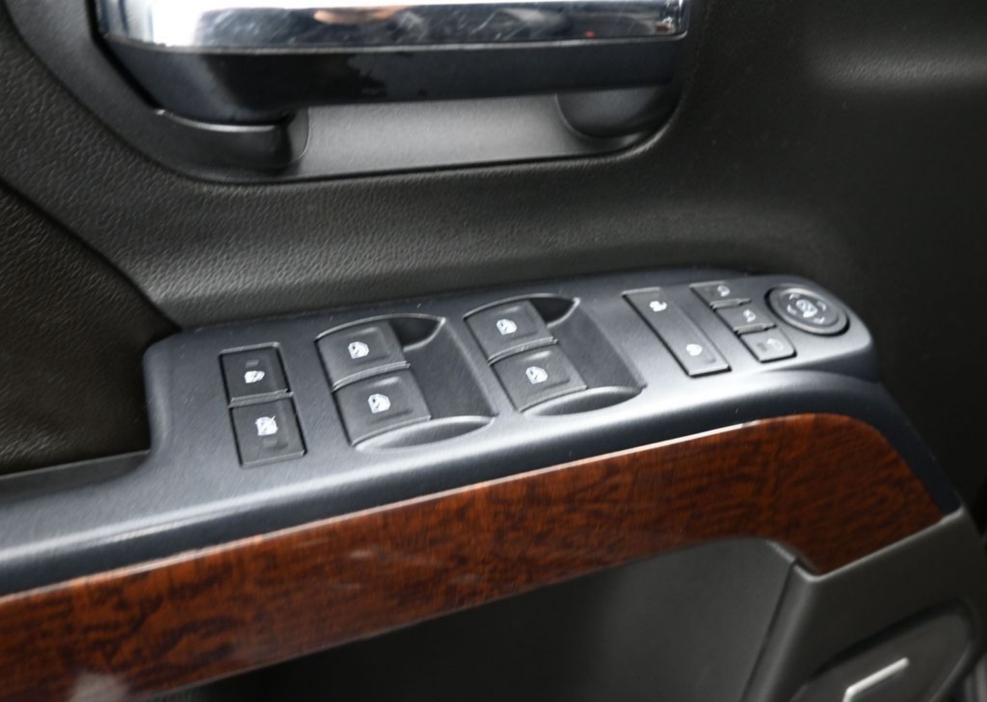 2017 GMC Sierra 1500 SLT - Photo 13