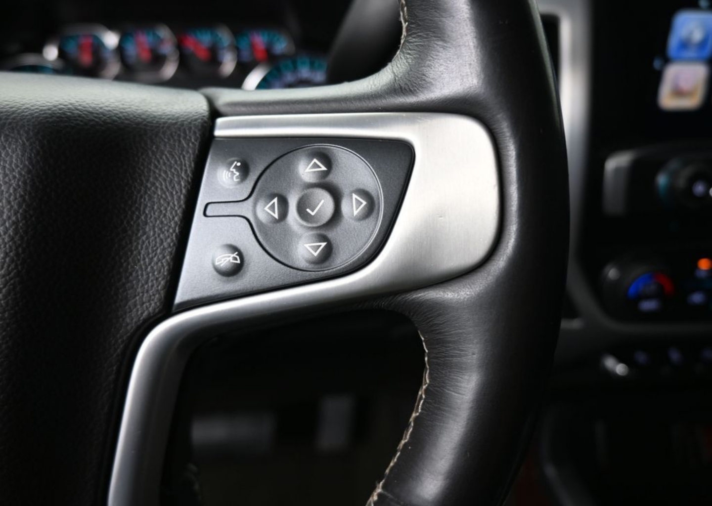 2017 GMC Sierra 1500 SLT - Photo 28