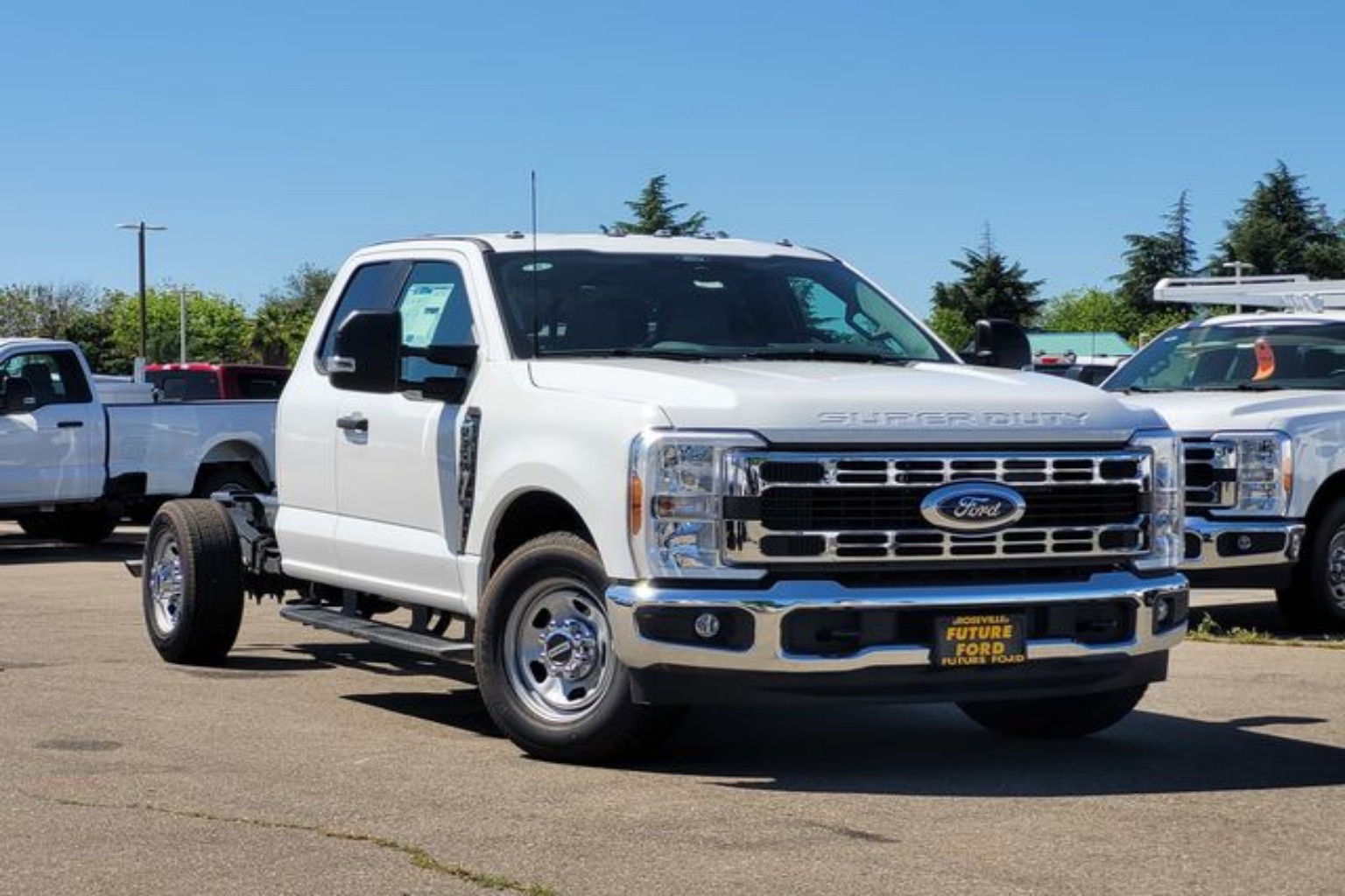 2026 Ford F-350 XL SuperCab 168-In SRW's photo