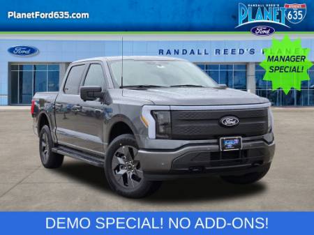 2025 Ford F-150 Lightning Flash