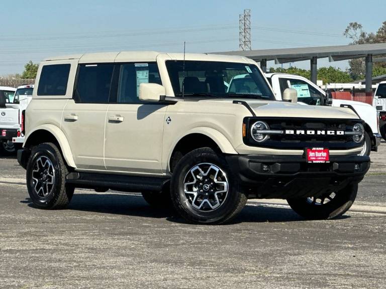 2025 Ford Bronco Outer Banks