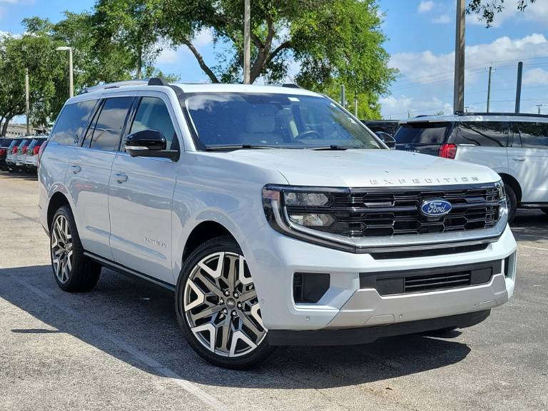 2025 Ford Expedition Platinum