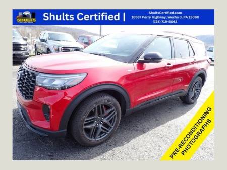 2025 Ford Explorer ST-Line