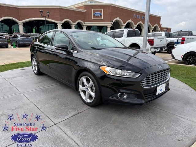 Used 2016 Ford Fusion SE