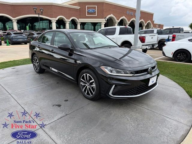 Used 2025 Volkswagen Jetta 1.5T SE