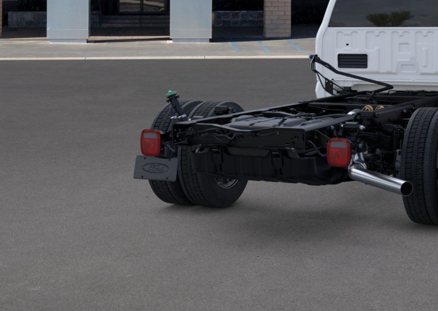 2025 Ford F-550 Super Duty Chassis Cab XL - Photo 21