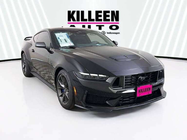 2026 Ford Mustang Dark Horse