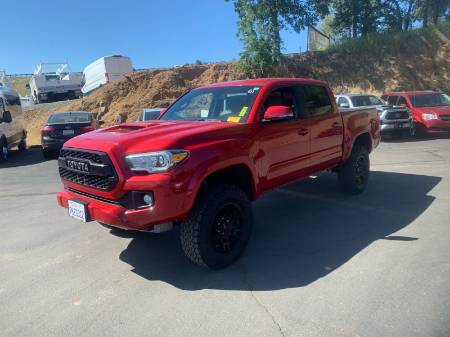 2017 Toyota Tacoma TRD Sport