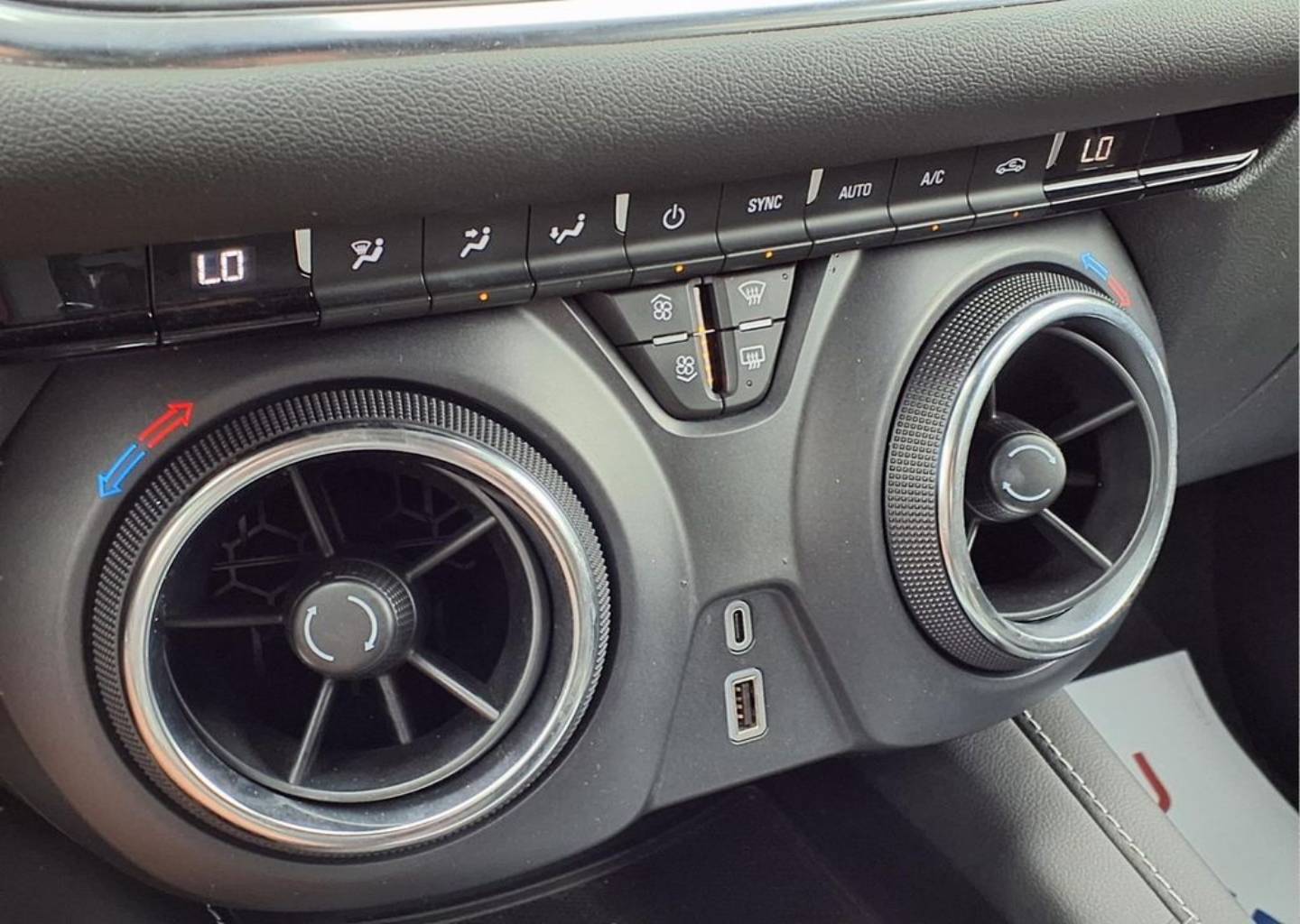 2023 Chevrolet Blazer 2LT - Photo 13