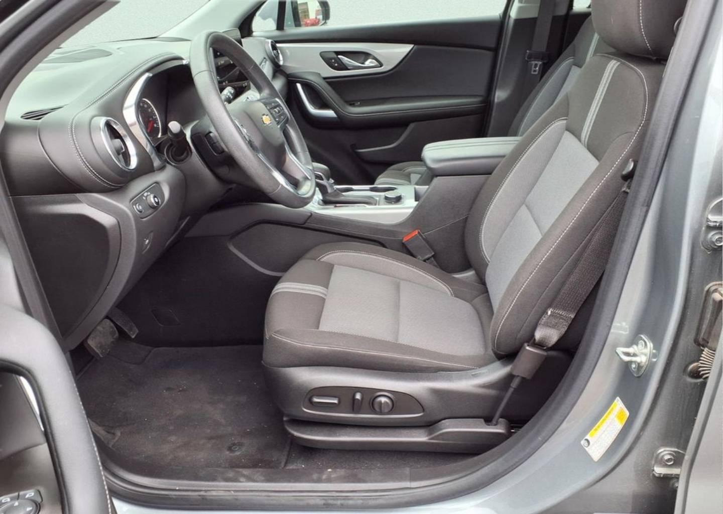 2023 Chevrolet Blazer 2LT - Photo 22