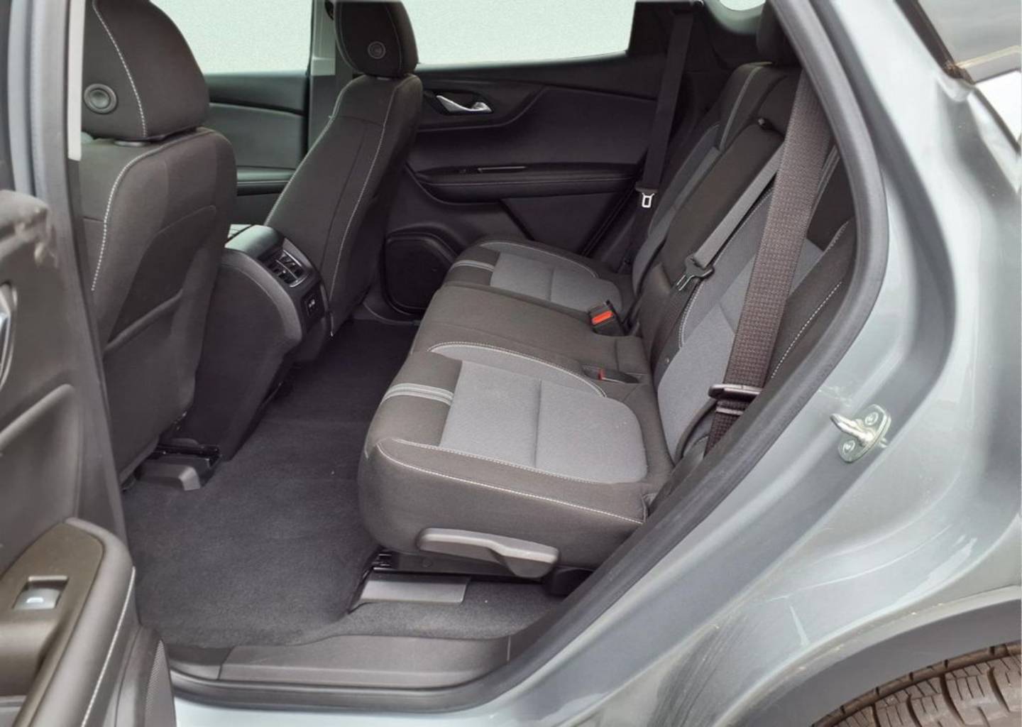 2023 Chevrolet Blazer 2LT - Photo 23