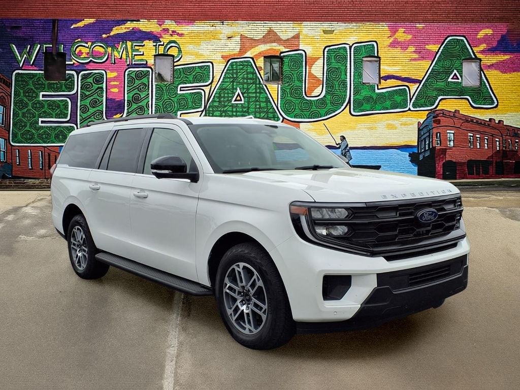 2026 Ford Expedition MAX Active