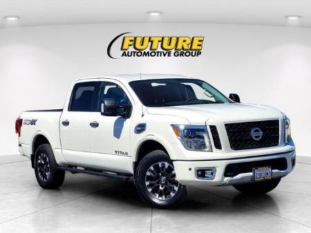 2017 Nissan Titan PRO-4X