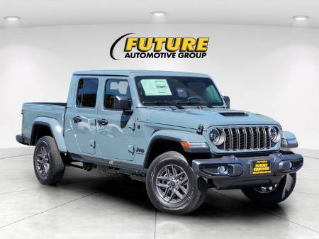 2026 Jeep Gladiator Sport S