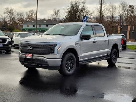 2025 Ford F-150 Lightning XLT