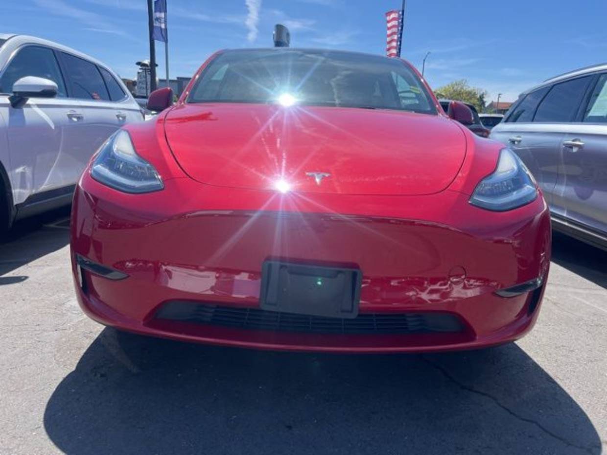 Used 2022 Tesla Model Y Long Range with VIN 7SAYGAEE6NF378876 for sale in Sacramento, CA