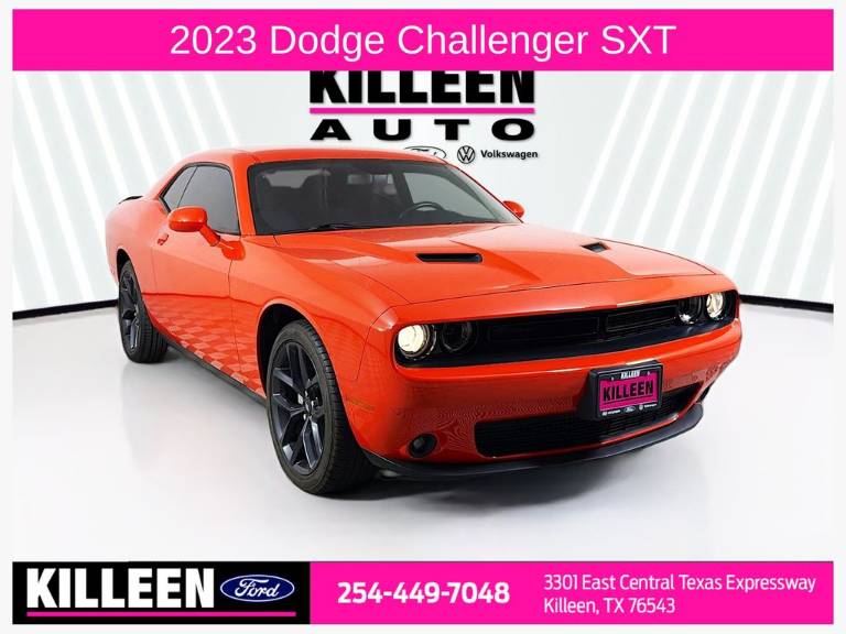 2023 Dodge Challenger SXT