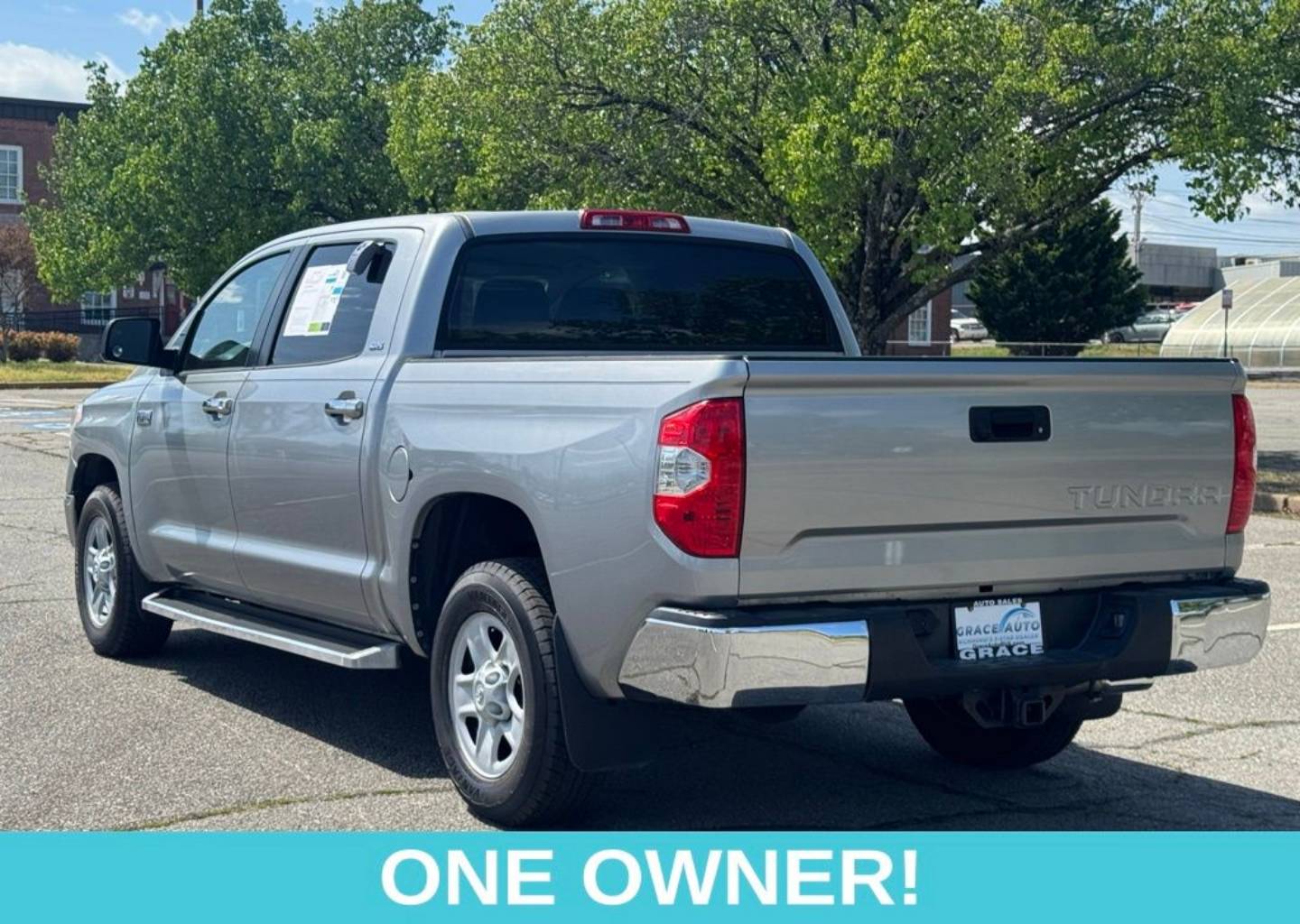 2019 Toyota Tundra SR5 - Photo 7