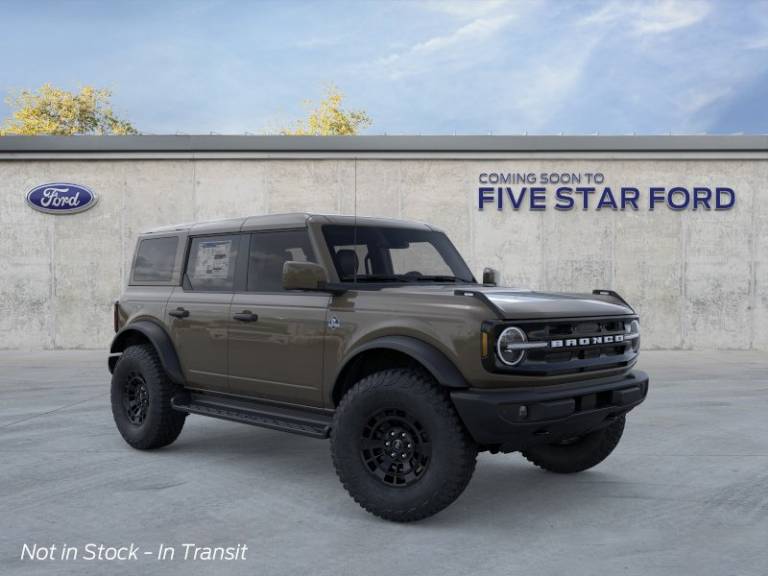 2026 Ford Bronco Outer Banks