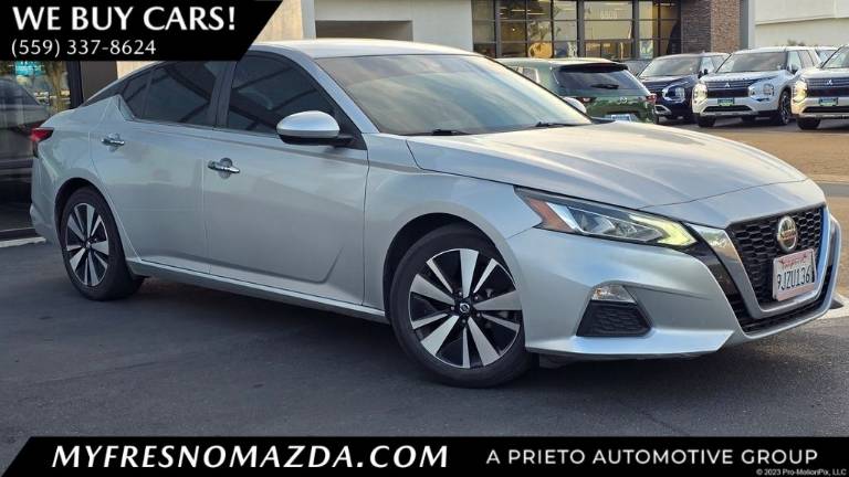 2022 Nissan Altima 2.5 SV