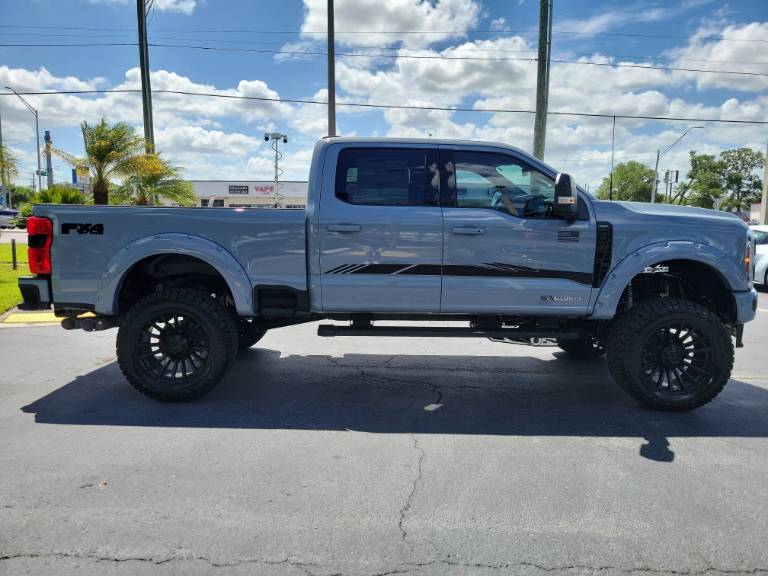 2026 Ford Super Duty F-250 SRW LARIAT