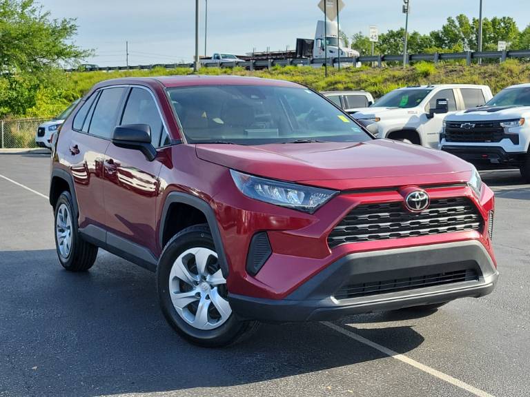 2022 Toyota RAV4 LE