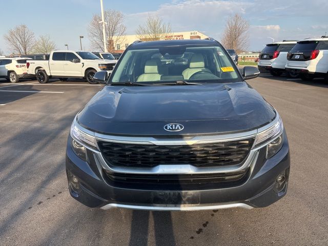 Used 2021 Kia Seltos EX with VIN KNDERCAA3M7095770 for sale in Kansas City